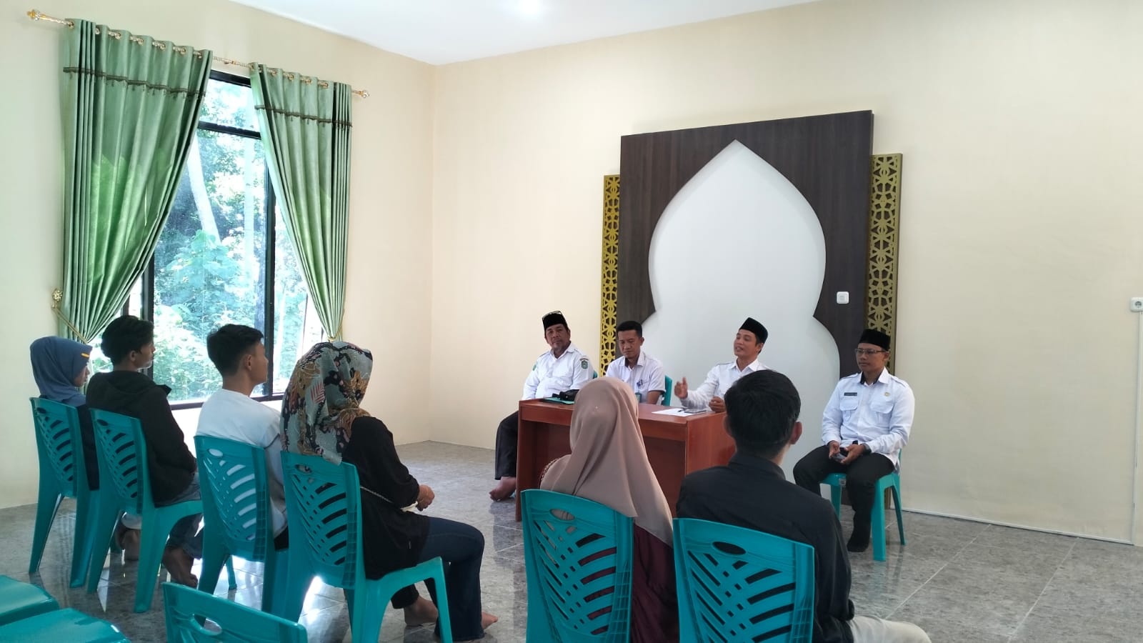 verifikasi data