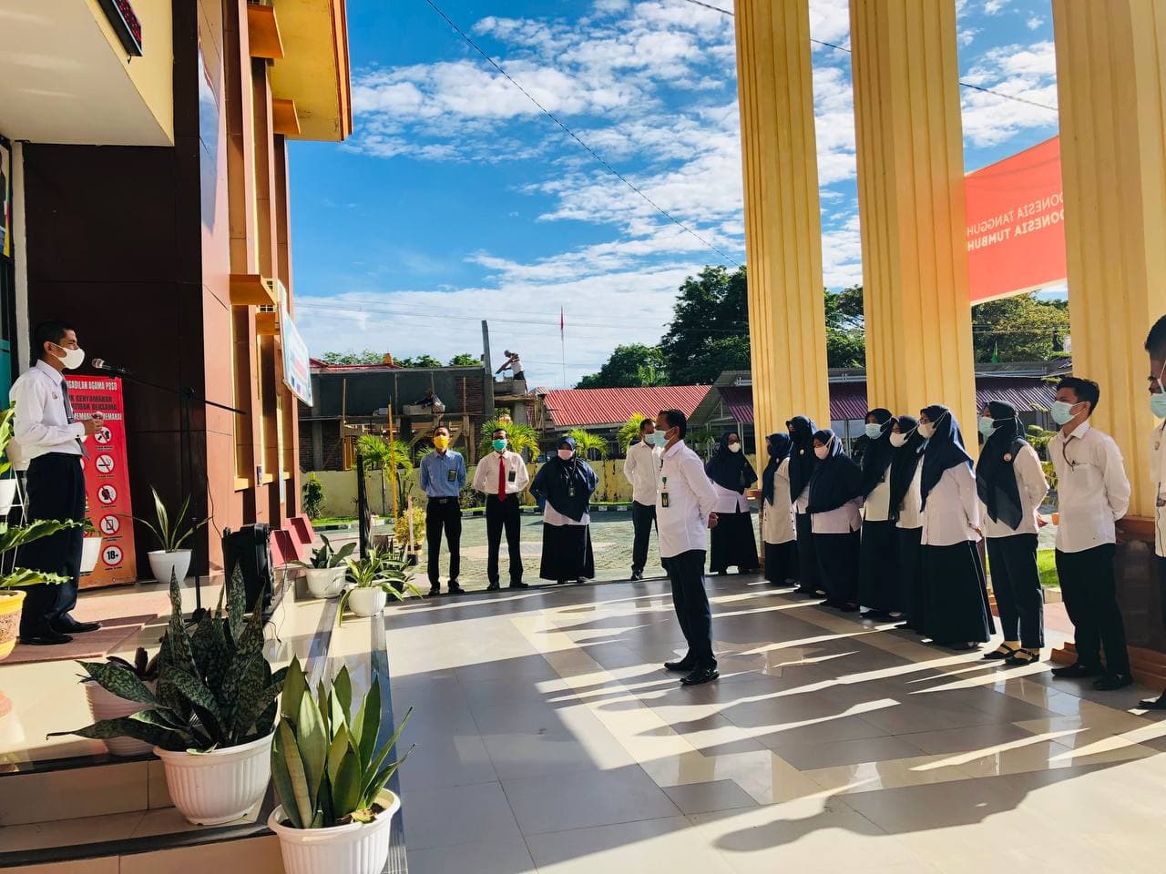 apel pagi