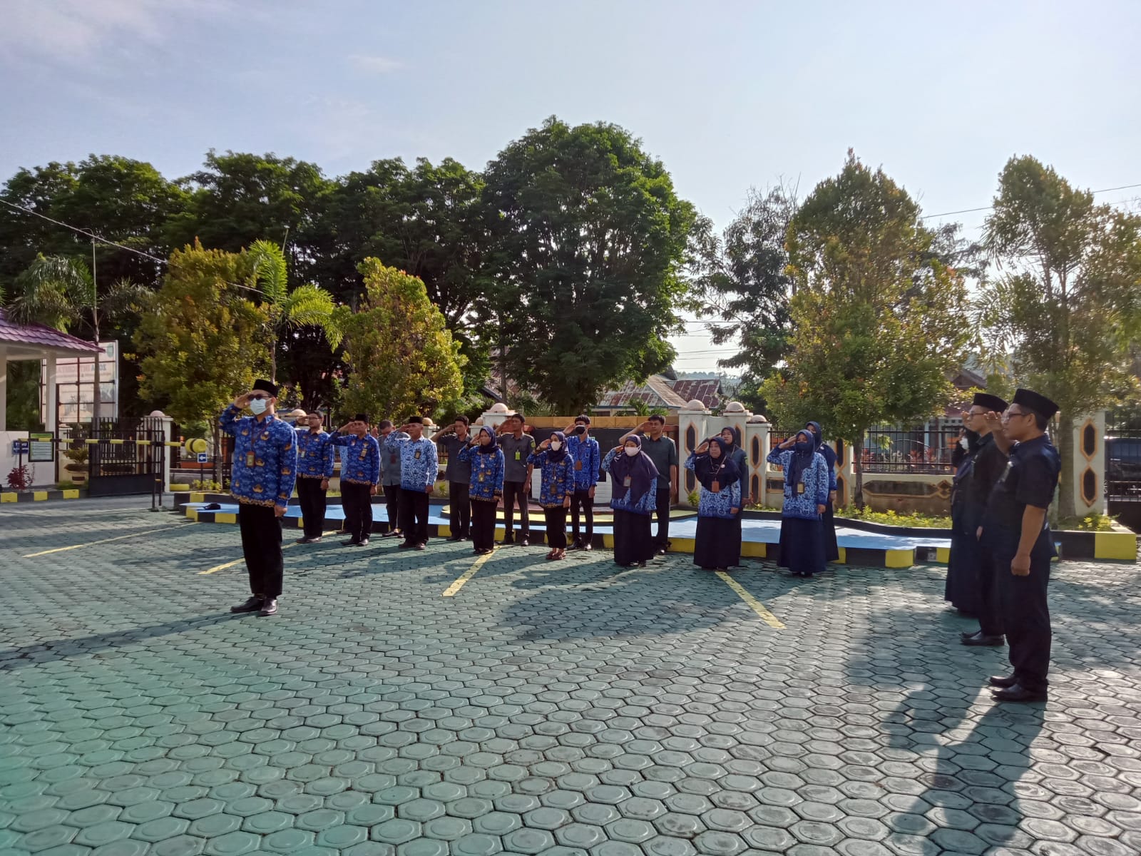 upacara hari pahlawan