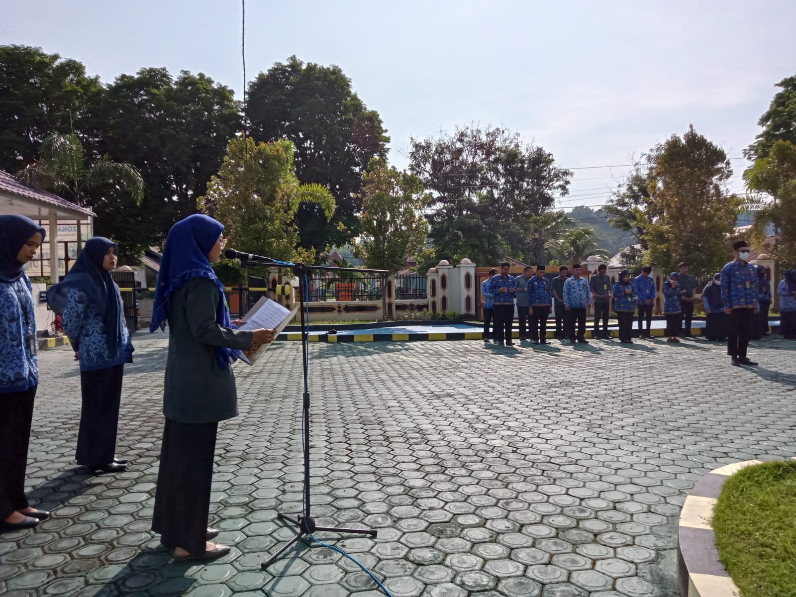 upacara hari pahlawan